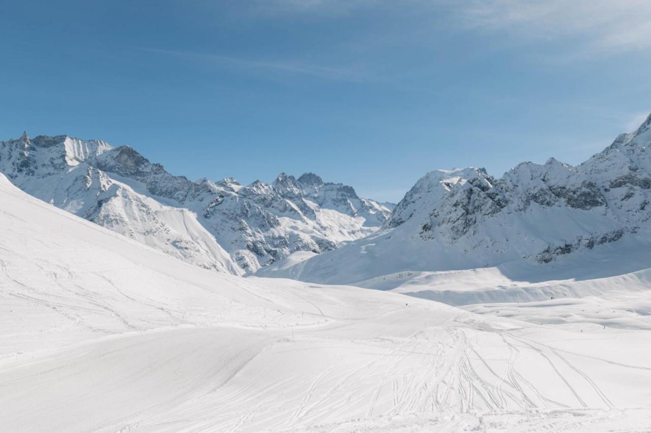 Le Panorama - Appartement à Arolla face aux montagnes à 150m des pistes Evolène Esterno foto